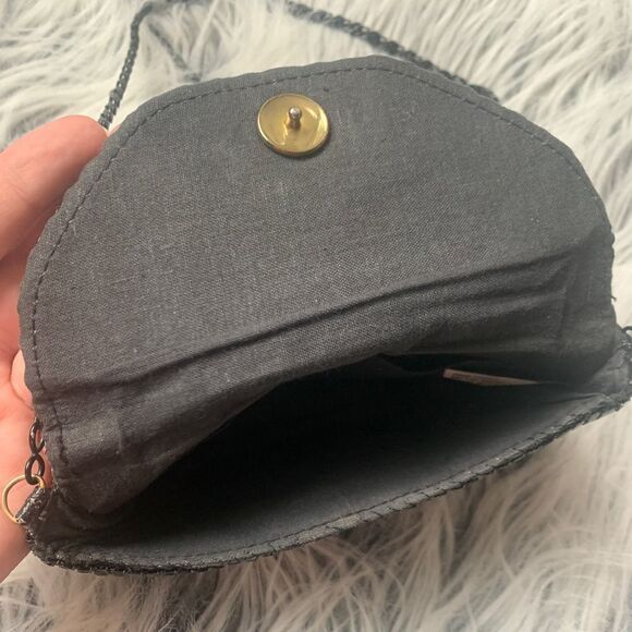 Beautiful Night Out Small‎ Black Purse Evening Bag - Picture 2 of 4